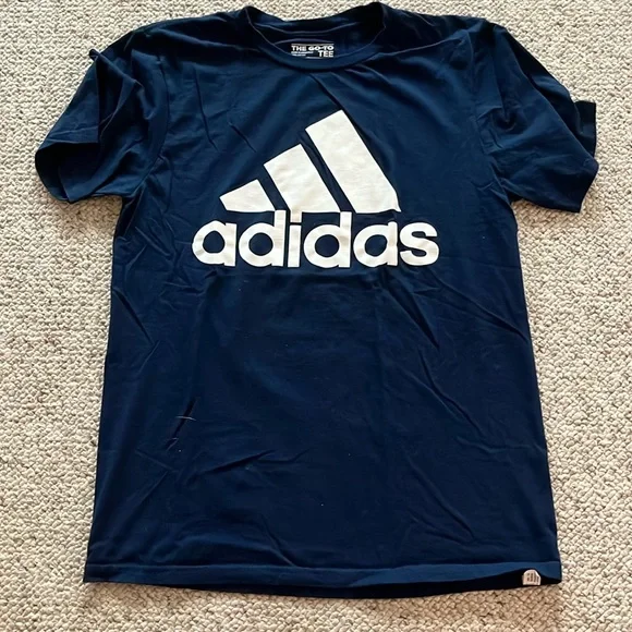 Adidas Tshirt - Picture 1 of 3